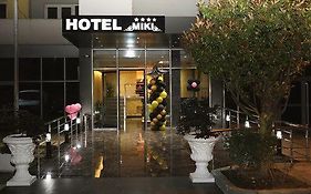 Hotel Miki